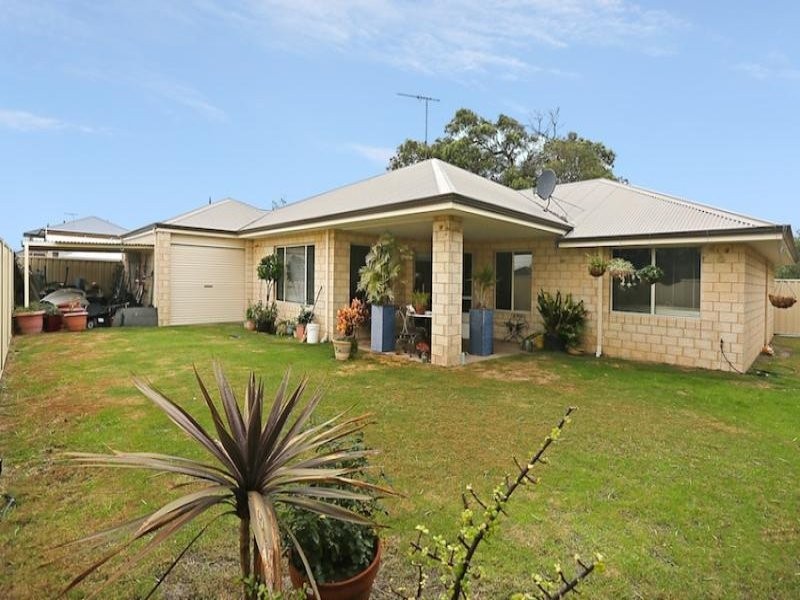 10 Zendora Court, Falcon WA 6210