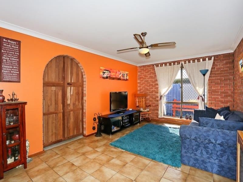 4 Yelta Street, Greenfields WA 6210