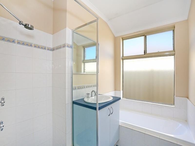 29 Albina Chase, Lakelands WA 6180