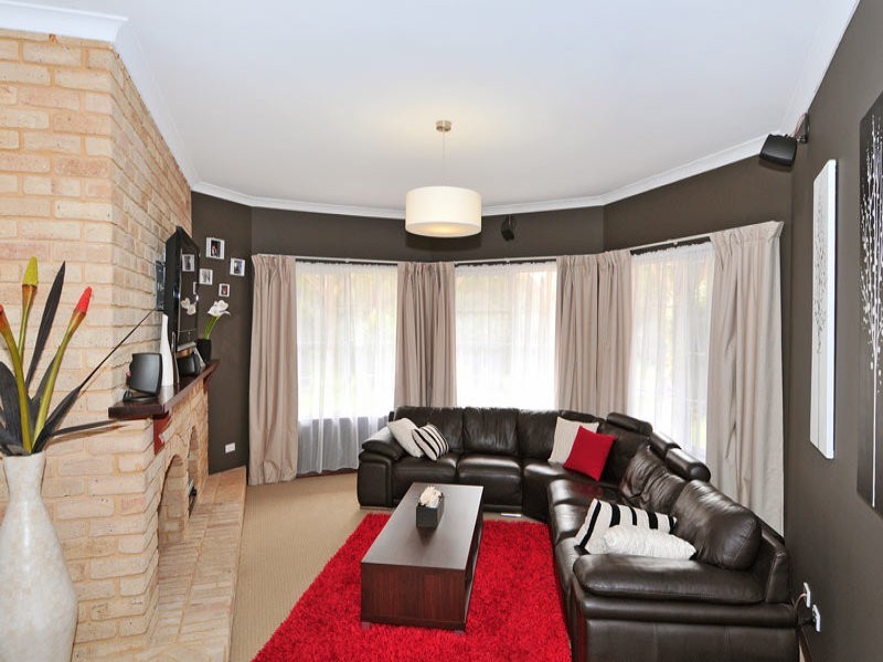 6 Woodsong Close, Falcon WA 6210