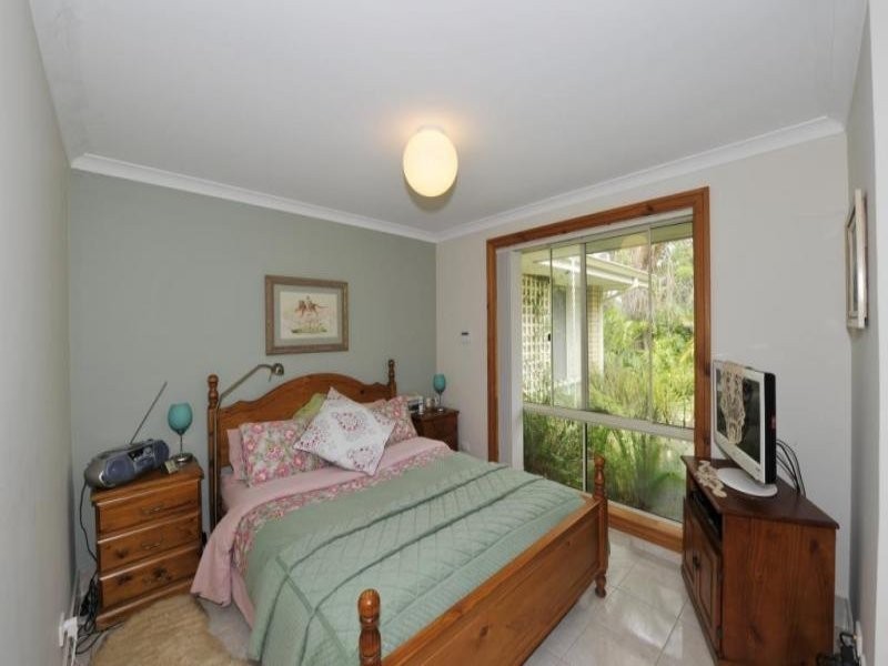 3 Redhill Place, Greenfields WA 6210