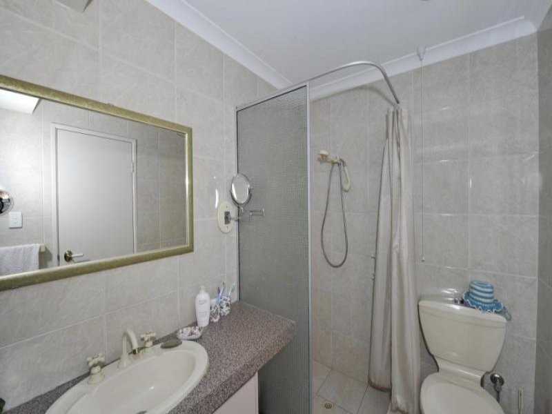 3 Redhill Place, Greenfields WA 6210