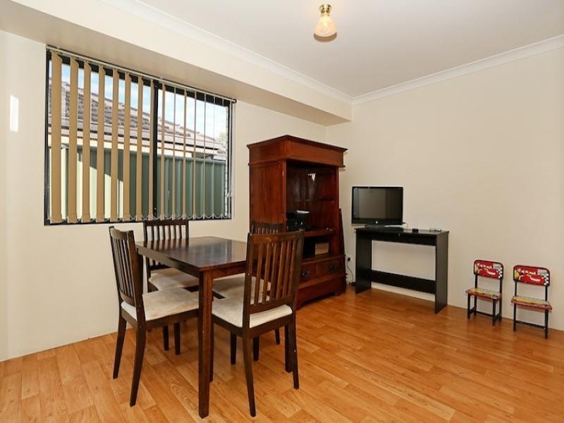 30 Saffron Loop, Falcon WA 6210