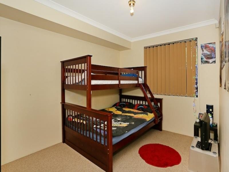 30 Saffron Loop, Falcon WA 6210