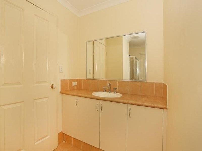 30 Saffron Loop, Falcon WA 6210
