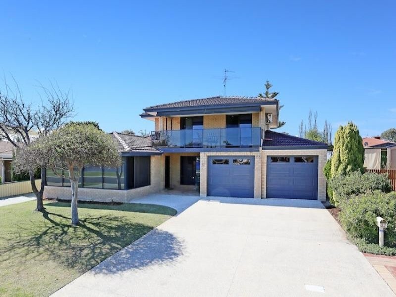 27 Donnelly Gardens, Dudley Park WA 6210