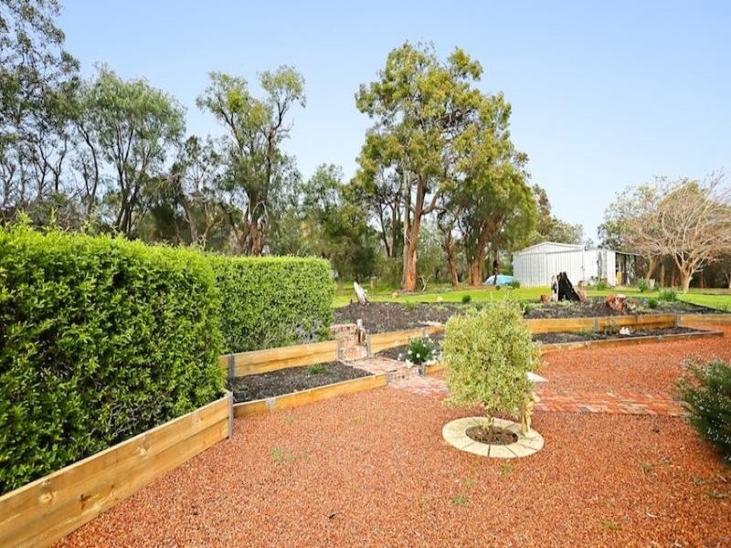 442 Mulga Drive, Parklands WA 6180