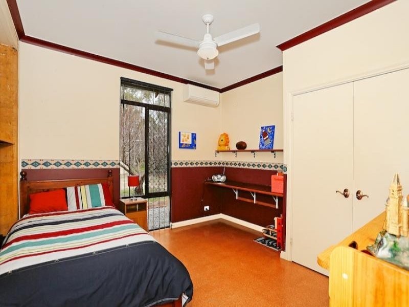 442 Mulga Drive, Parklands WA 6180