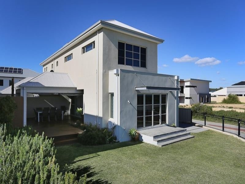 17 Abeona Parade, Madora Bay WA 6210