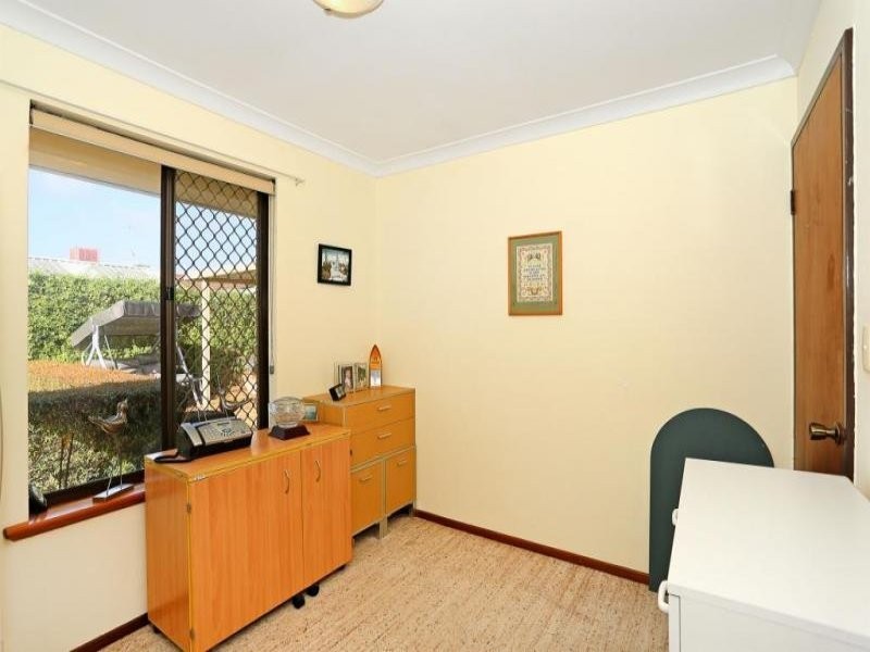 13 Mekong Way, Greenfields WA 6210