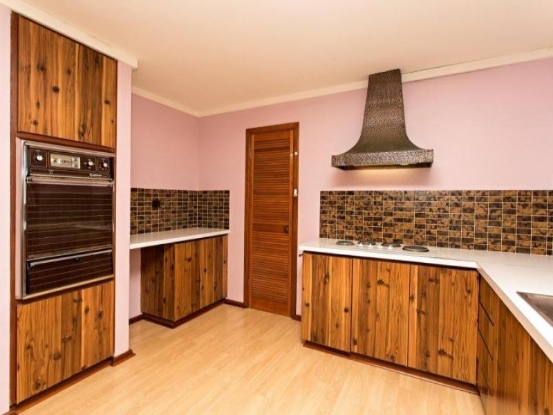 1 Nairn Road, Coodanup WA 6210