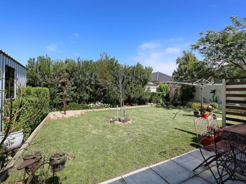 97 Murdoch Drive, Greenfields WA 6210