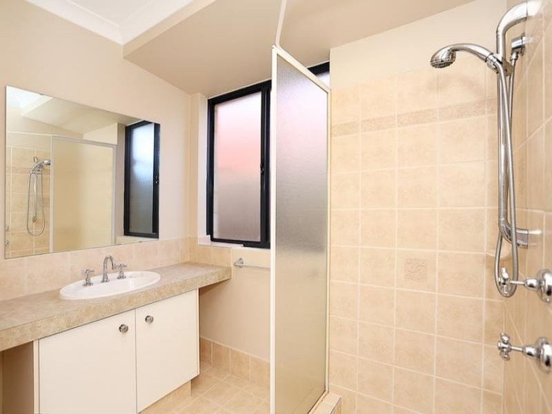 5 Jurrell Street, Mandurah WA 6210