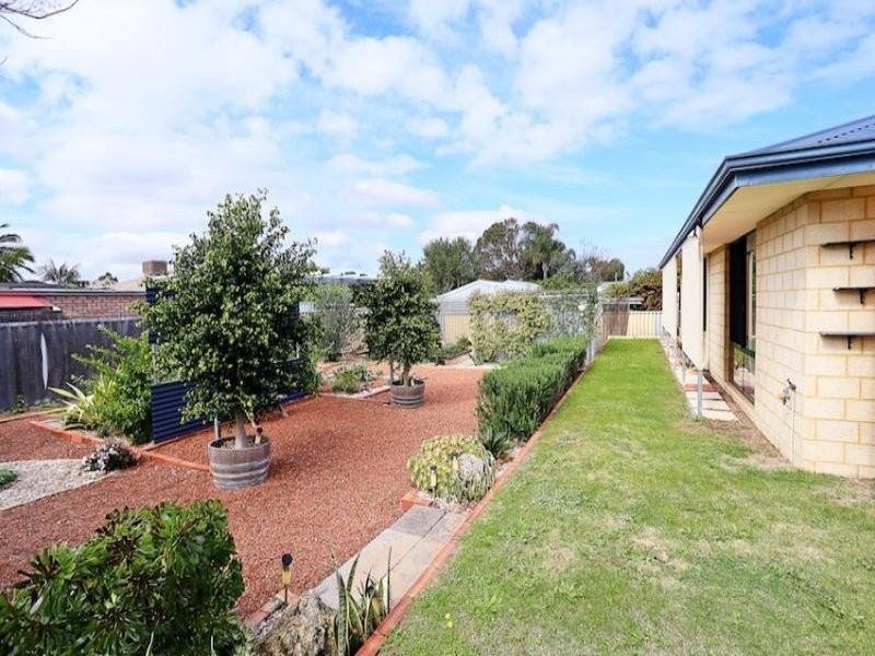 5 Jurrell Street, Mandurah WA 6210