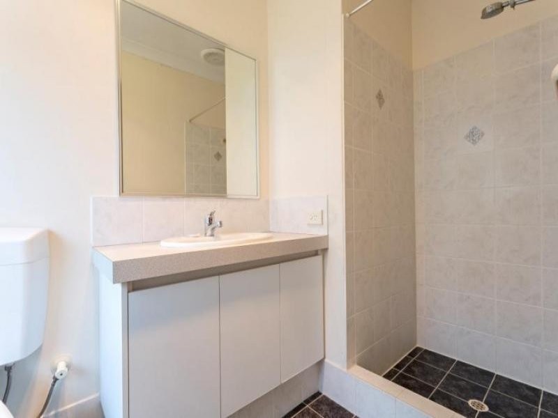 59 Floribunda Avenue, Halls Head WA 6210