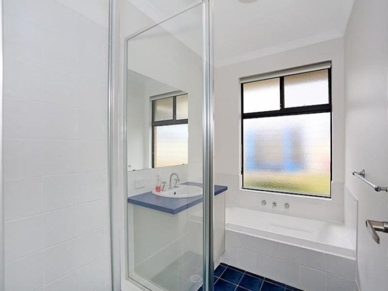 29 Still Meadow Turn, Meadow Springs WA 6210