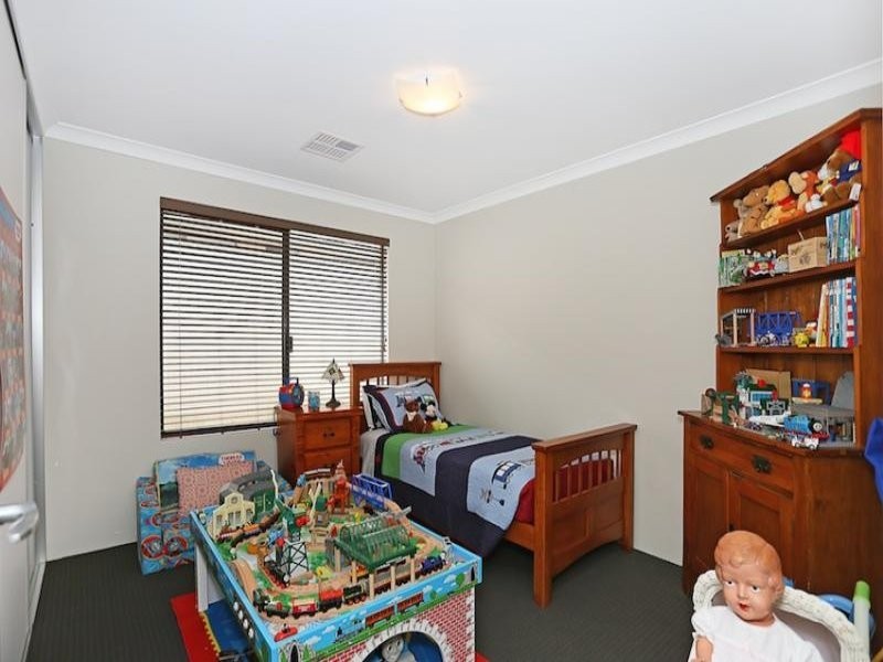21 Abercrombie Rise, Madora Bay WA 6210