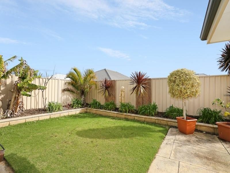 21 Abercrombie Rise, Madora Bay WA 6210