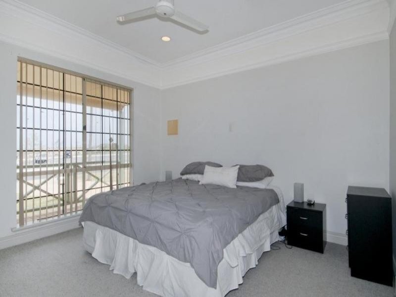 35 Orestes Street, San Remo WA 6210