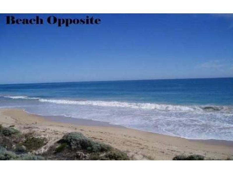 48 Boardwalk Boulevard, Halls Head WA 6210