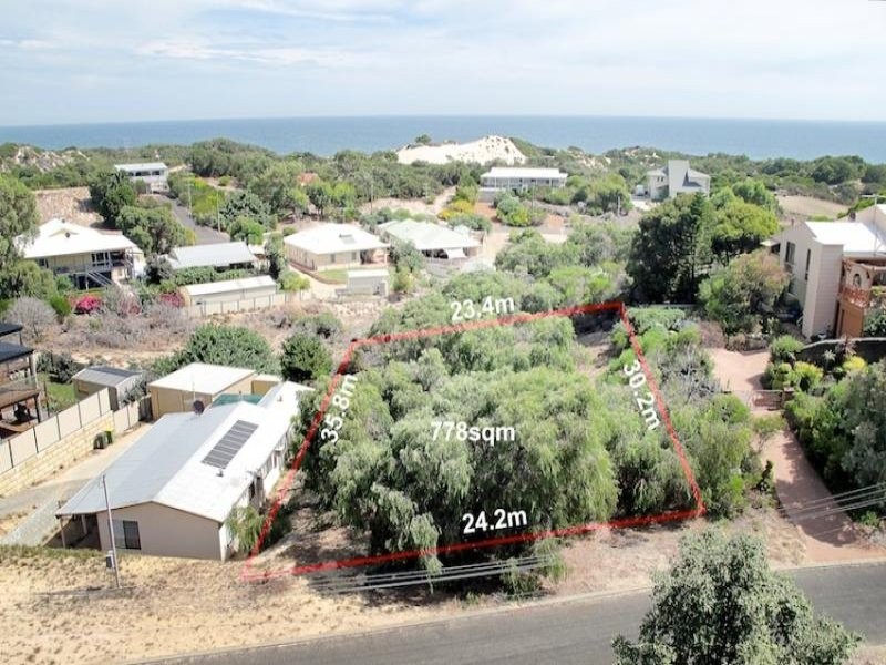 11 Beachcast Close, Preston Beach WA 6215