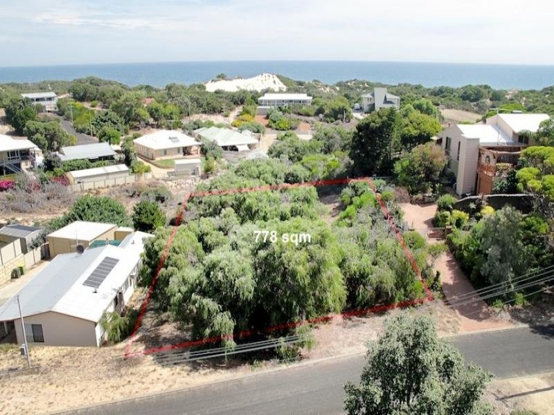 11 Beachcast Close, Preston Beach WA 6215