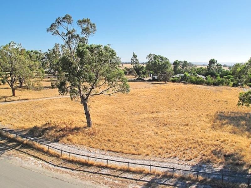 35 Thomasfield Place, Ravenswood WA 6208