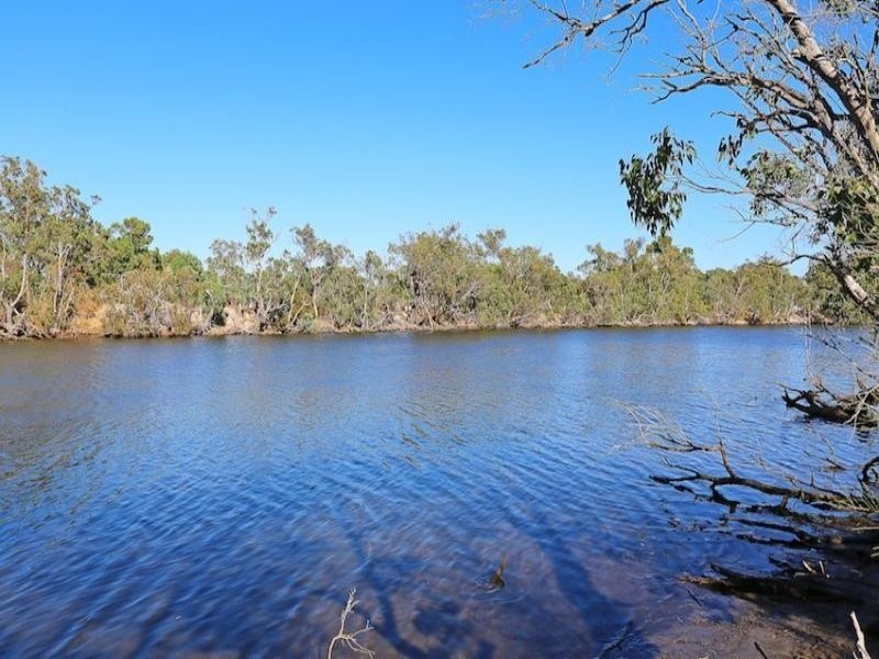 35 Thomasfield Place, Ravenswood WA 6208