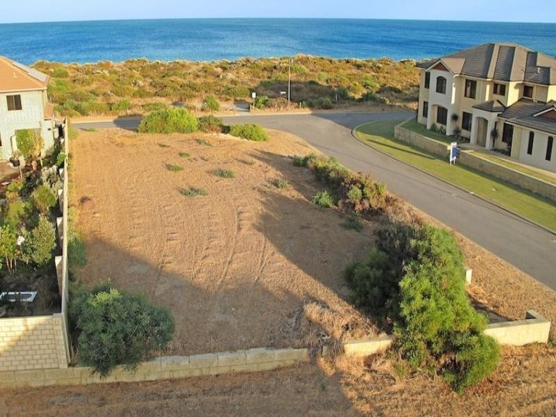 7 Abeona Parade, Madora Bay WA 6210