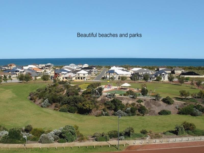 7 Abeona Parade, Madora Bay WA 6210