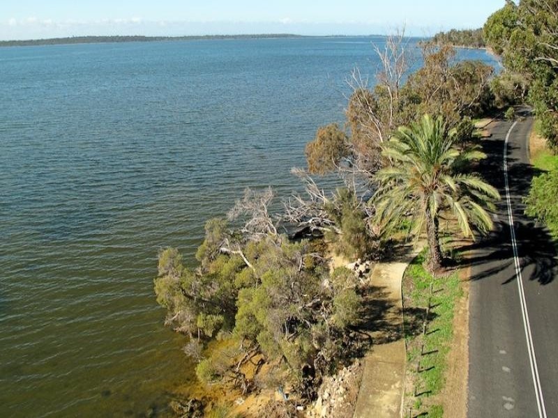516 Estuary Road, Dawesville WA 6211