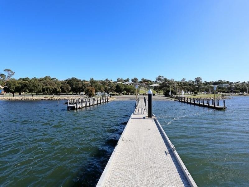 516 Estuary Road, Dawesville WA 6211