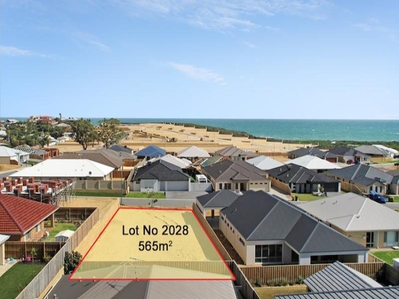4 Jennerae Bend, Halls Head WA 6210