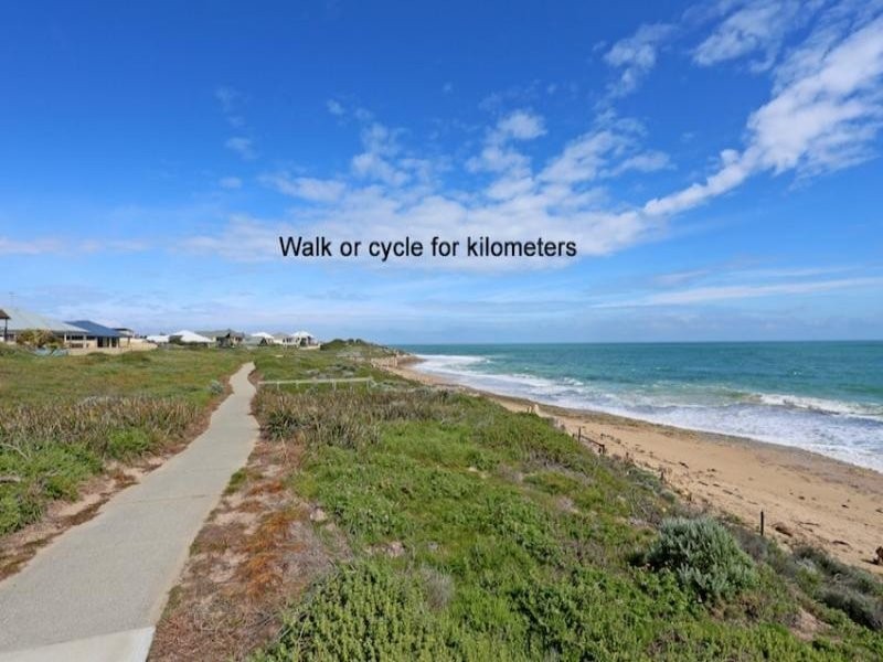 7 Sandy Cove, Halls Head WA 6210