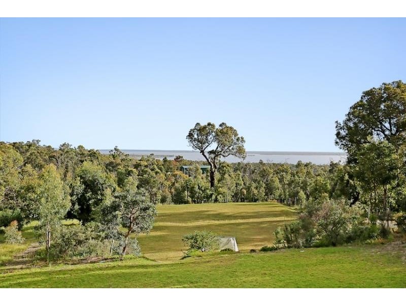 87 Thompson Street, Lake Clifton WA 6215