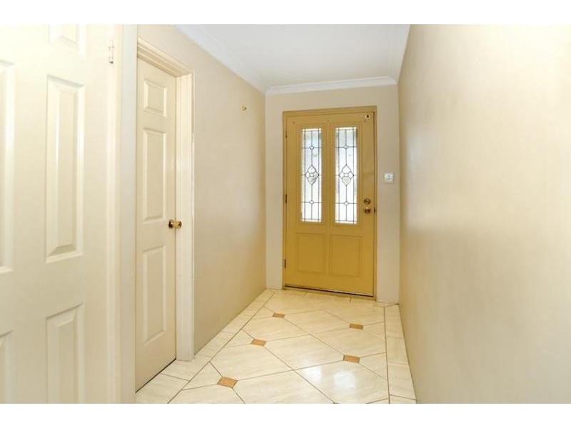 99 Peelwood Parade, Halls Head WA 6210