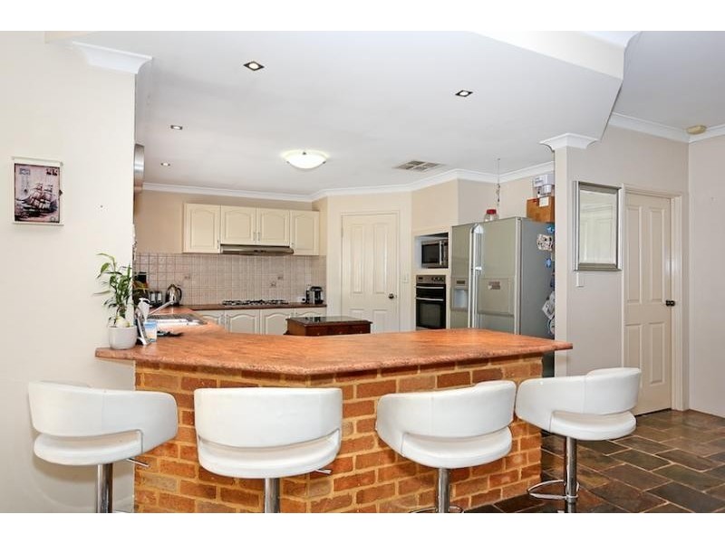 14 Crescent Drive, Bouvard WA 6211