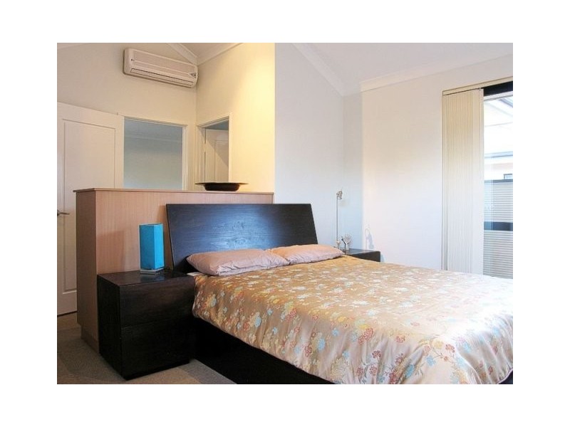 12/386 Stirling Street, Highgate WA 6003