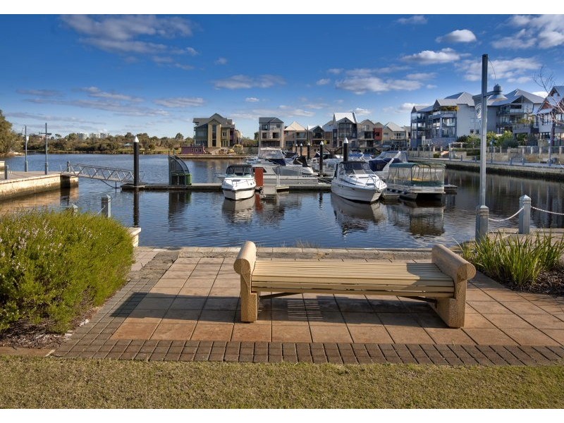 1/3C Marina Road, Ascot WA 6104