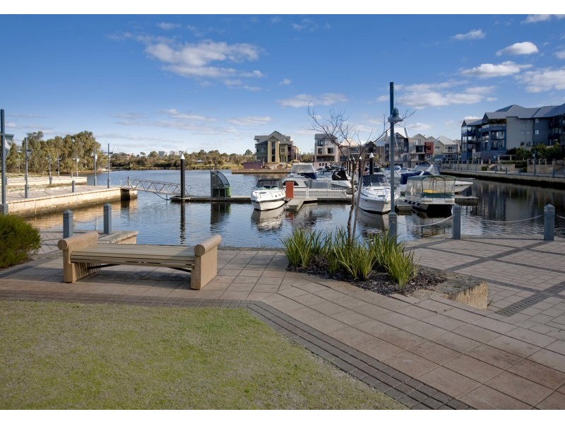 1/3C Marina Road, Ascot WA 6104