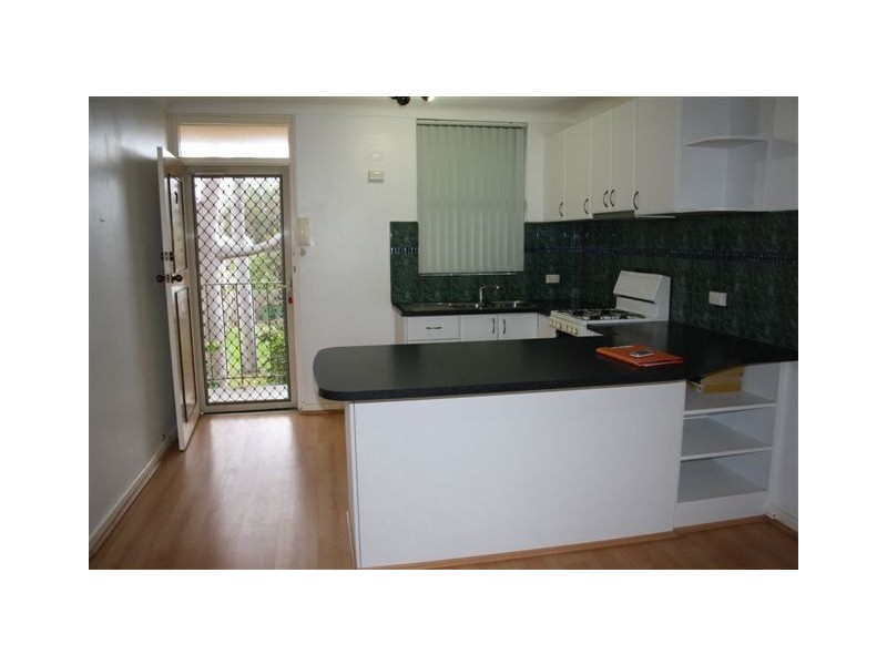 7/11 Central Avenue, Maylands WA 6051