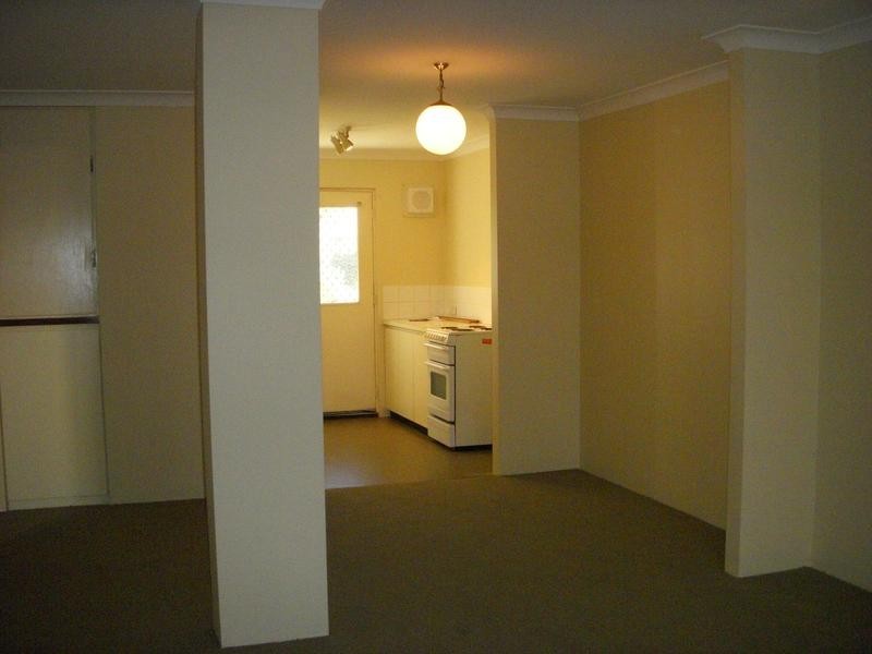 25/6 Waterway Court, Churchlands WA 6018