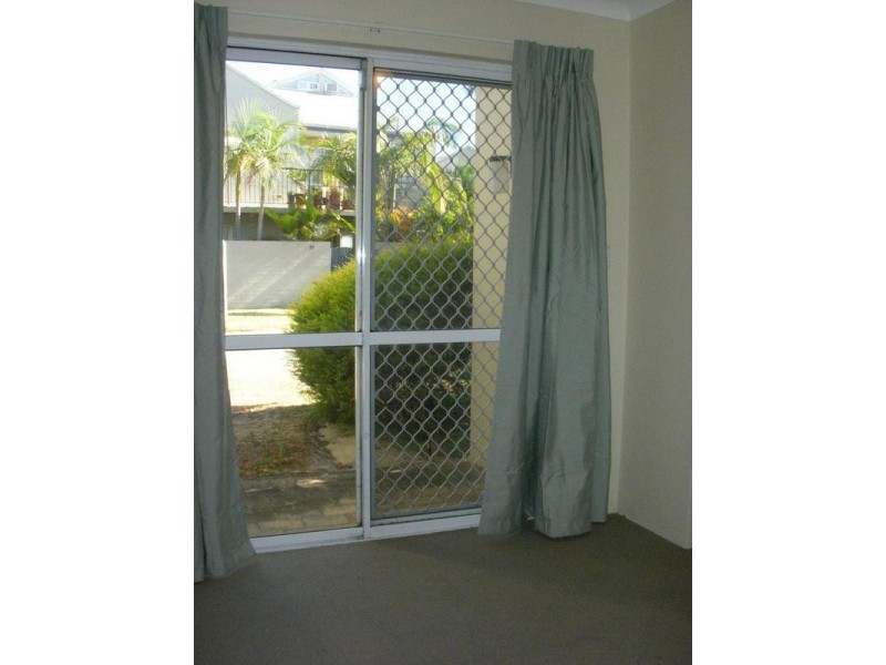 25/6 Waterway Court, Churchlands WA 6018