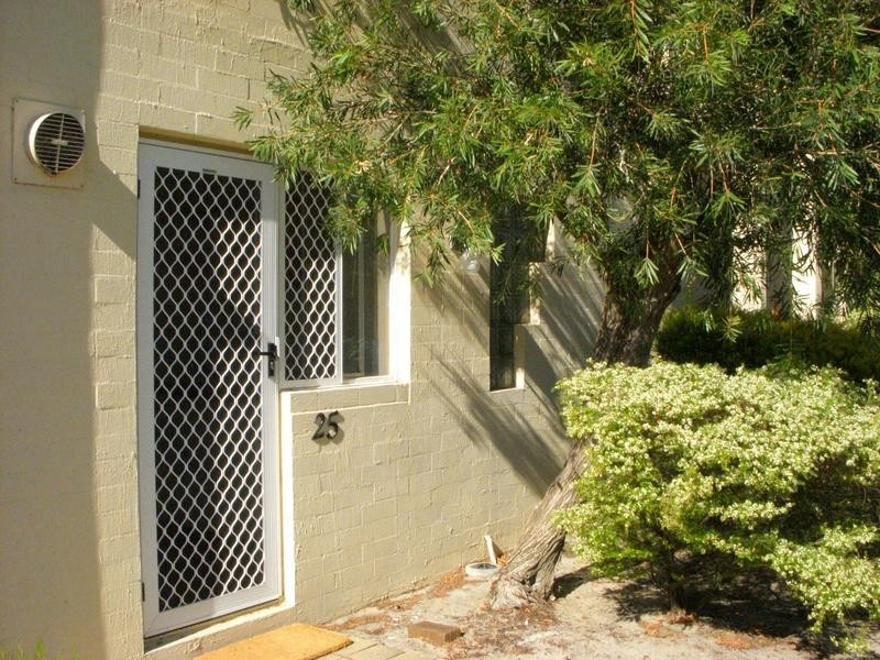 25/6 Waterway Court, Churchlands WA 6018