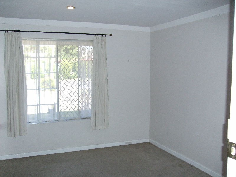 5/4 Milton Avenue, Yokine WA 6060