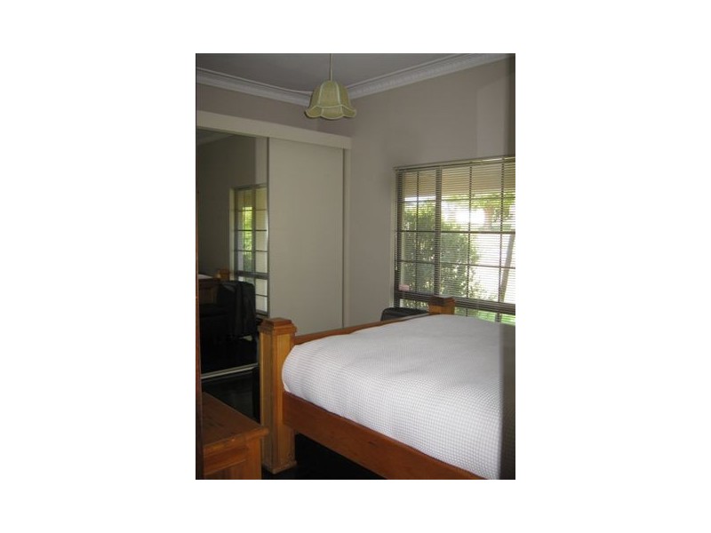 1 McGann Street, Bayswater WA 6053