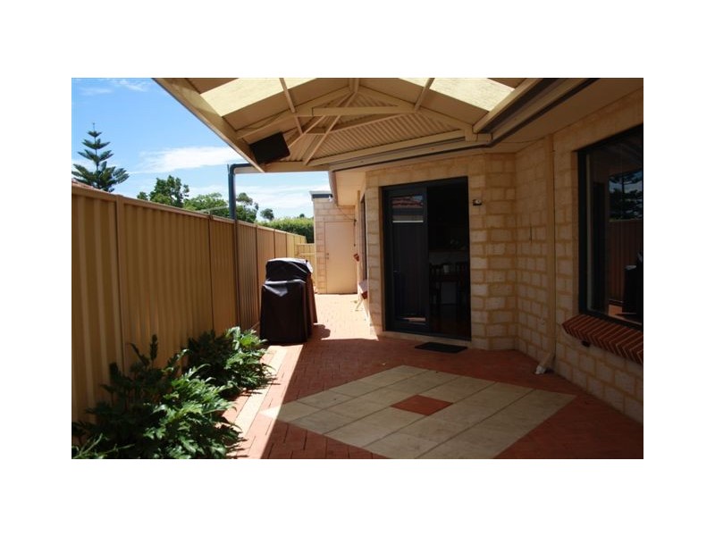 19 Shaftesbury Avenue, Bayswater WA 6053