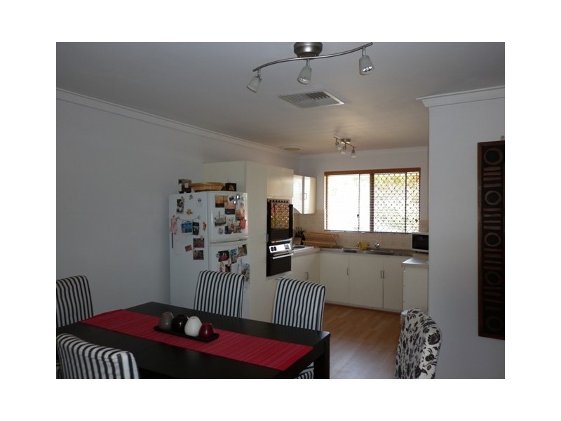 1/44 Croydon Avenue, Yokine WA 6060