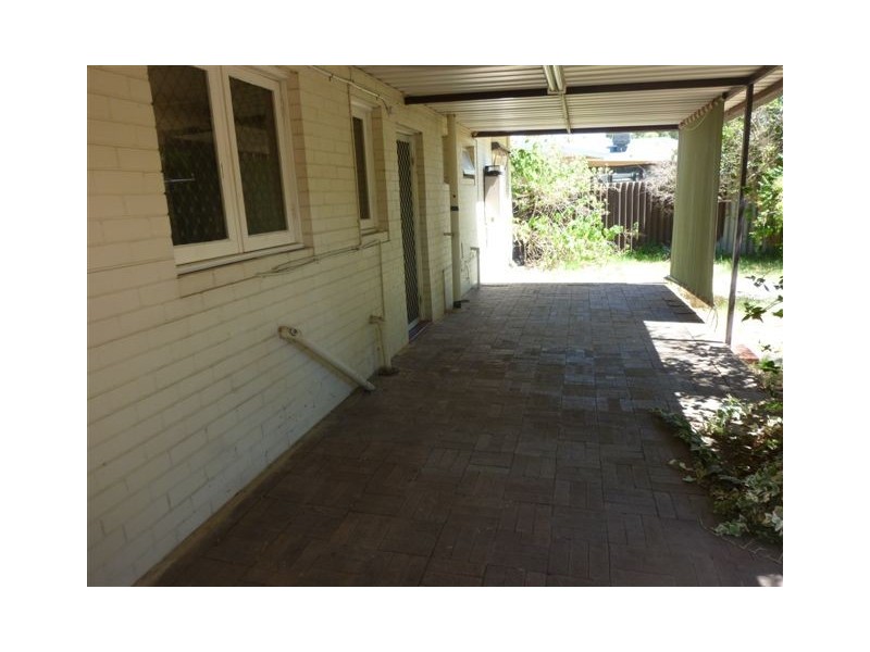 29 Pontiac Avenue, Cloverdale WA 6105