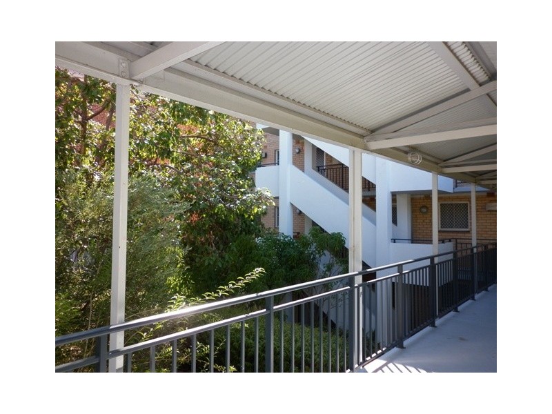 5/11 King George Street, Victoria Park WA 6100